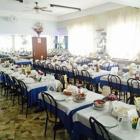 Arlino Ξενοδοχείο 3*